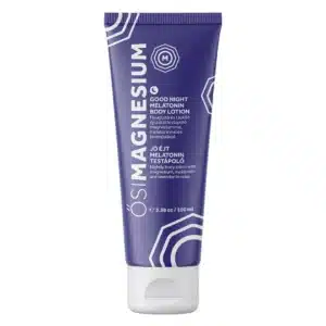 Lilla OsiMagnesium Good Night Melatonin Body Lotion tube (100 ml) med hvid tekst, der beskriver fordele og brug.